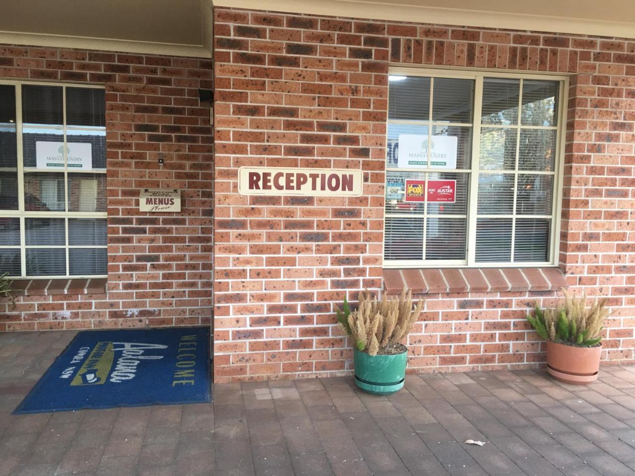 Golden Chain Aalana Motor Inn Cowra Exterior photo